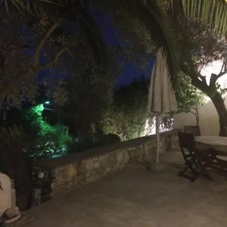 Eleni Sea Side House Near Town And بيت للعطل